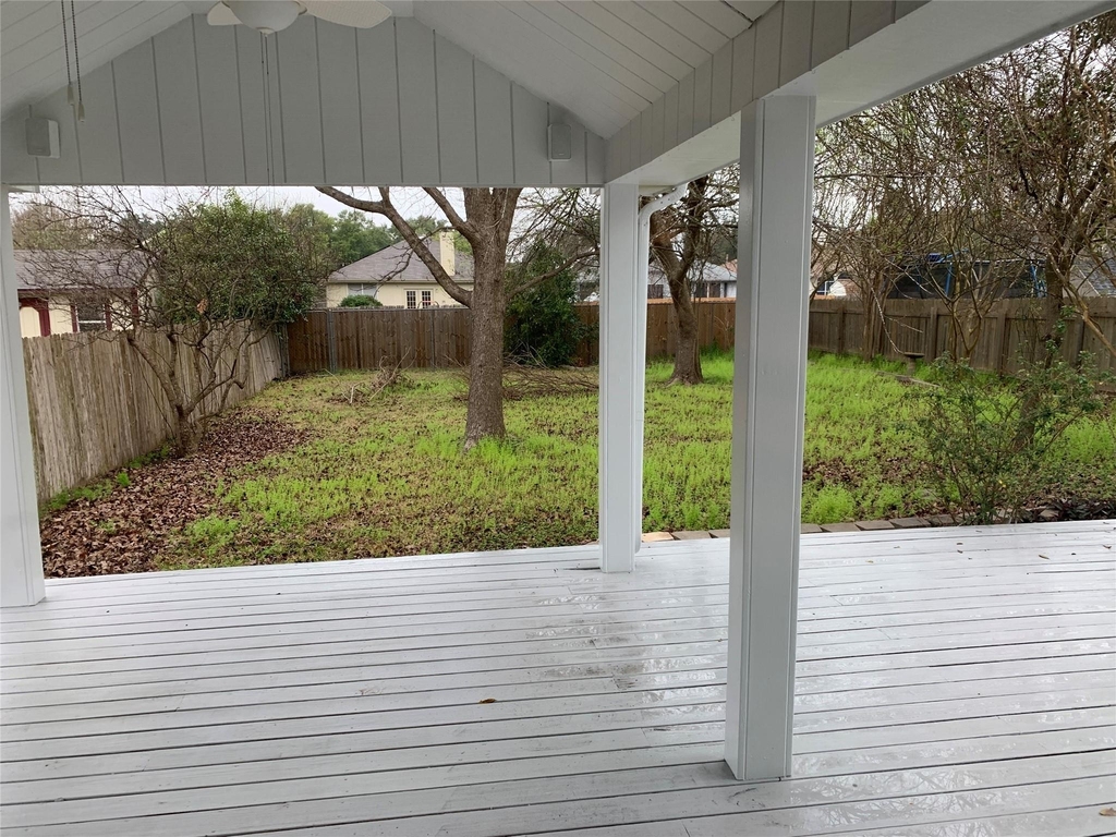 17130 Copperhead Dr - Photo 11