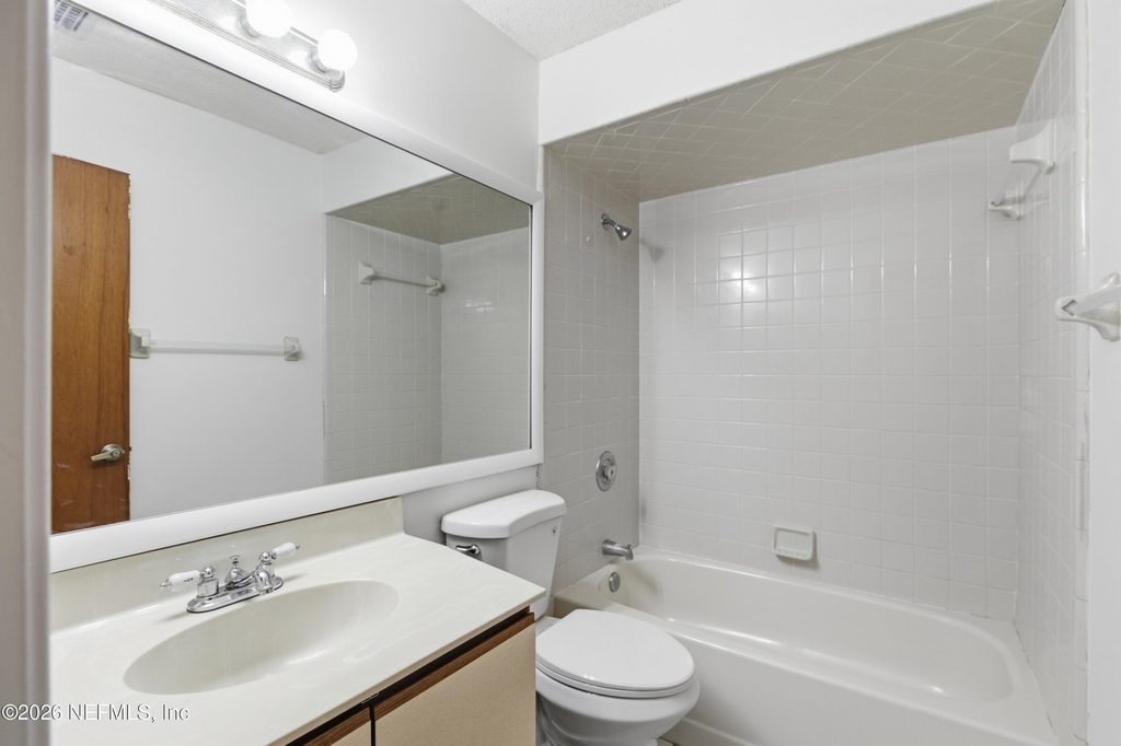 3544 Villa Place - Photo 9