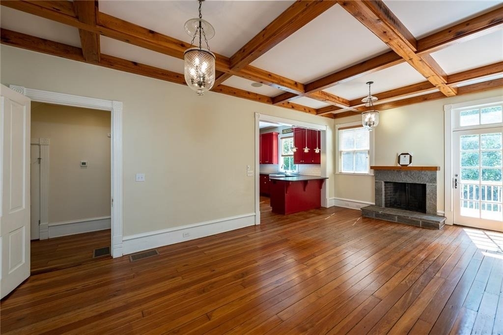 765 Woodland Avenue Se - Photo 12