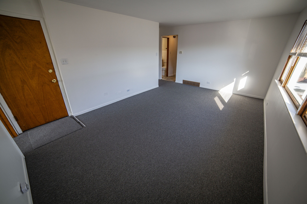 2336 122nd Street - Photo 4