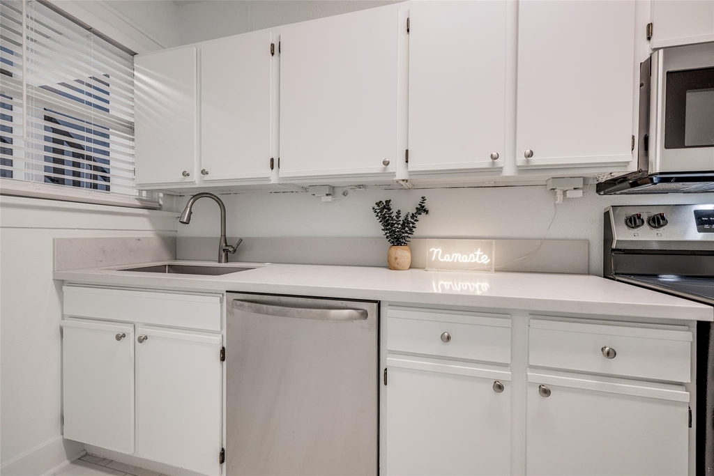 605 Bomar Street - Photo 15