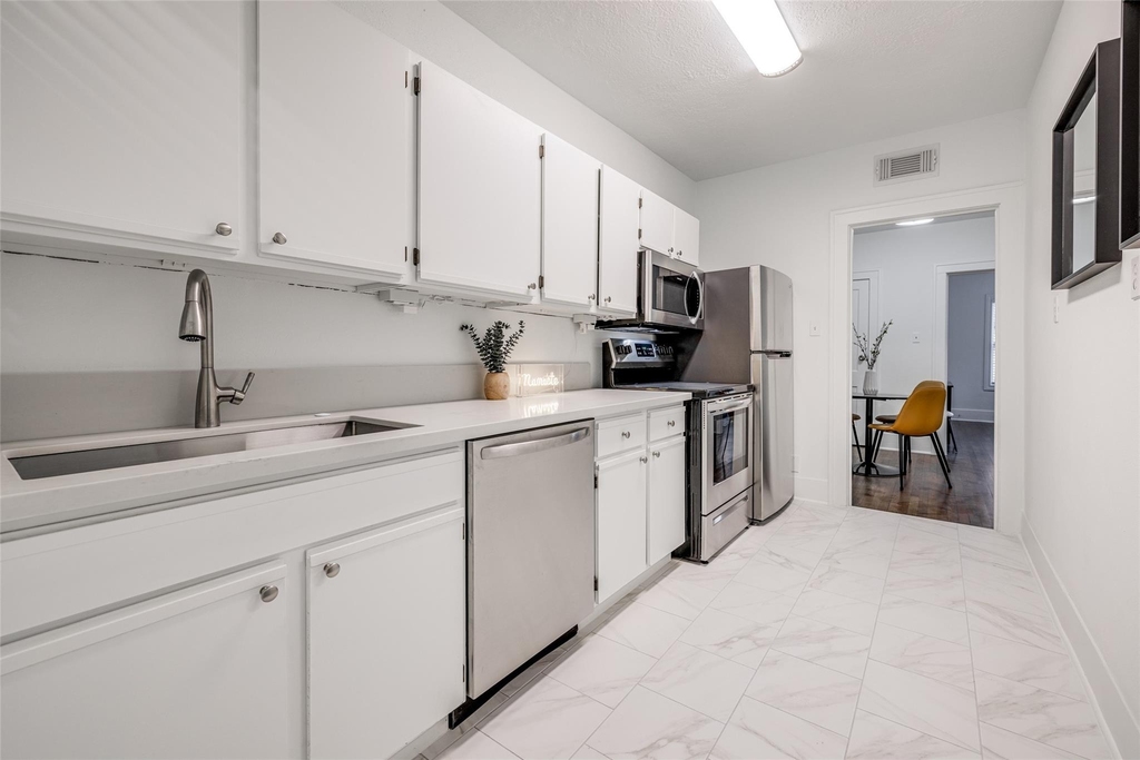 605 Bomar Street - Photo 17