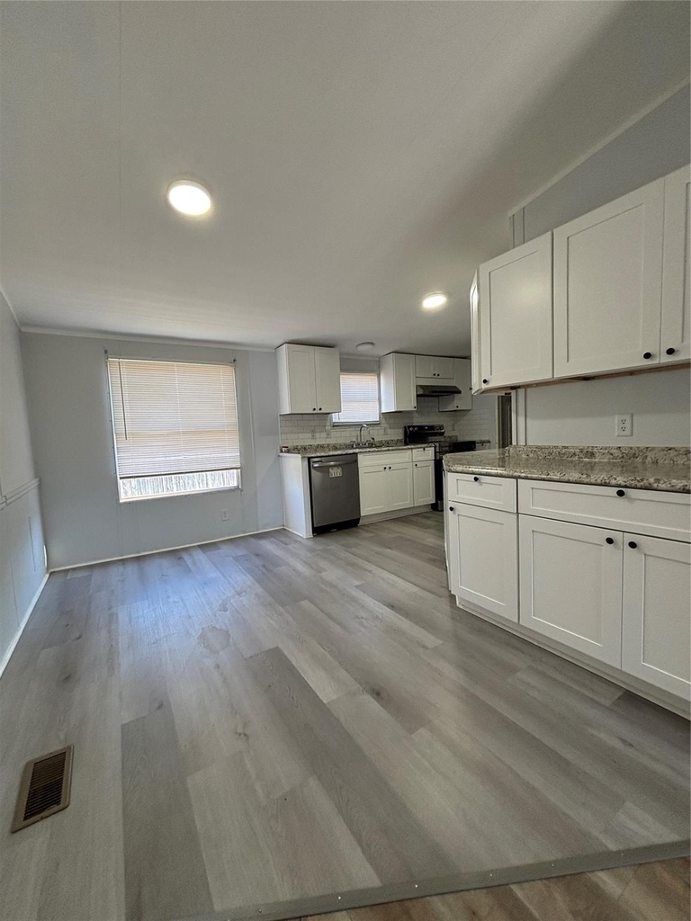 16509 Brittany Way - Photo 3