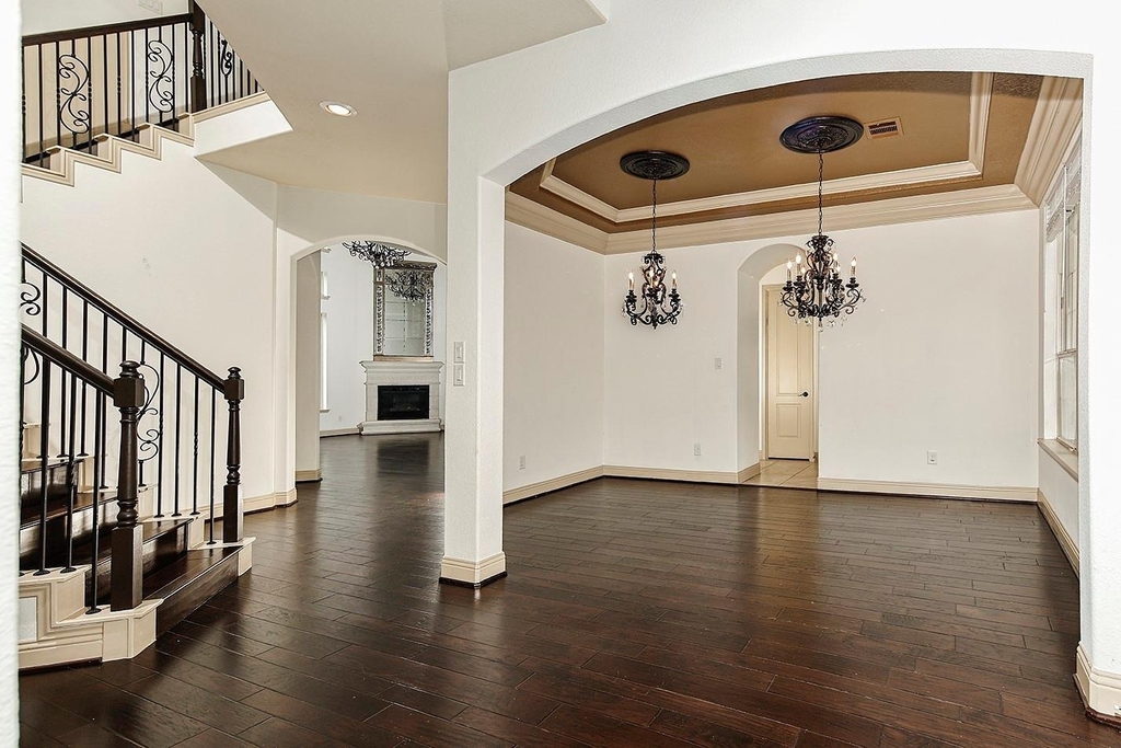 27 Tioga Place - Photo 3