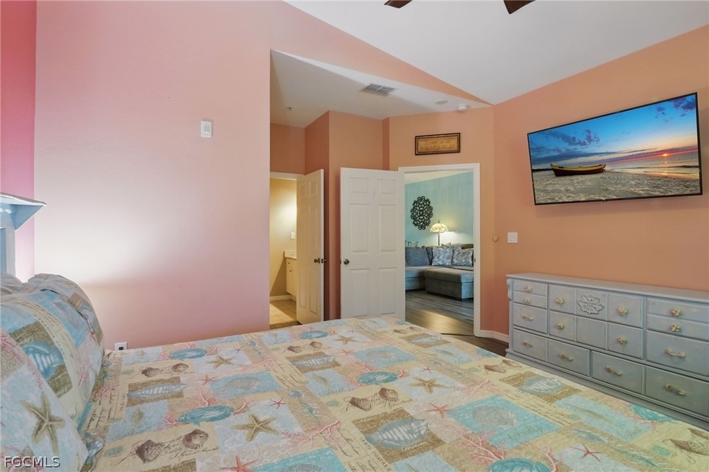 15430 Bellamar Circle - Photo 14