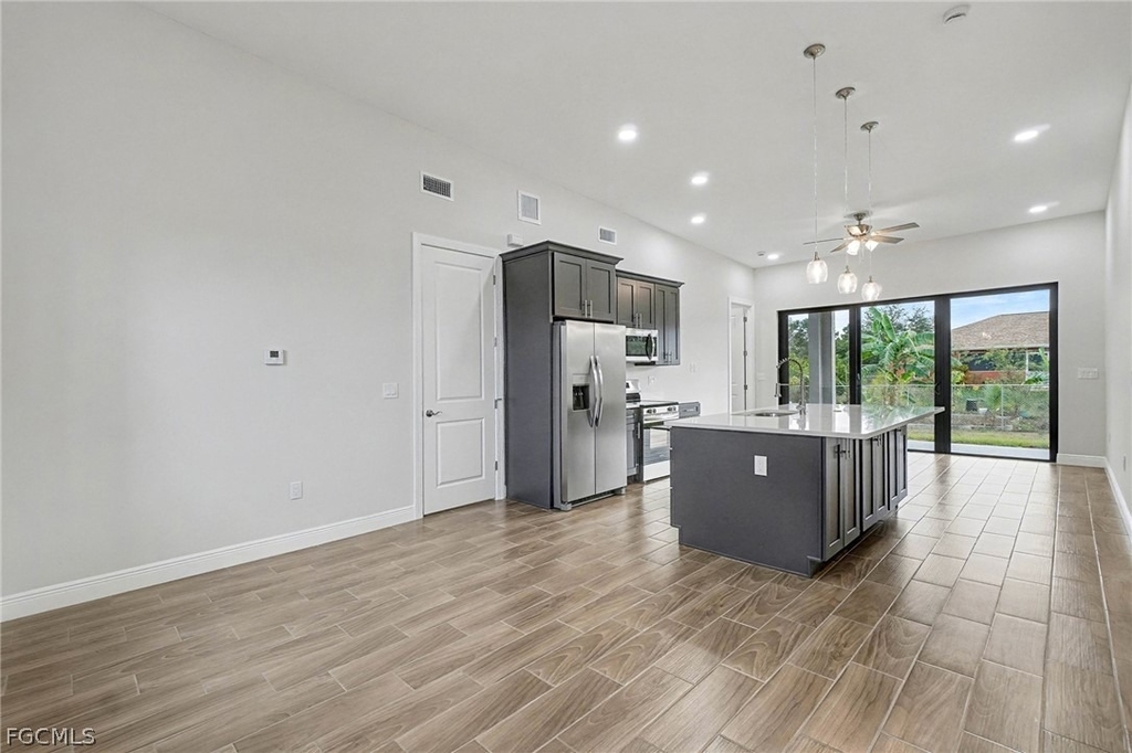 3013 4th Street Sw - Photo 6