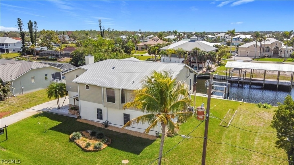 24313 Pirate Harbor Boulevard - Photo 2