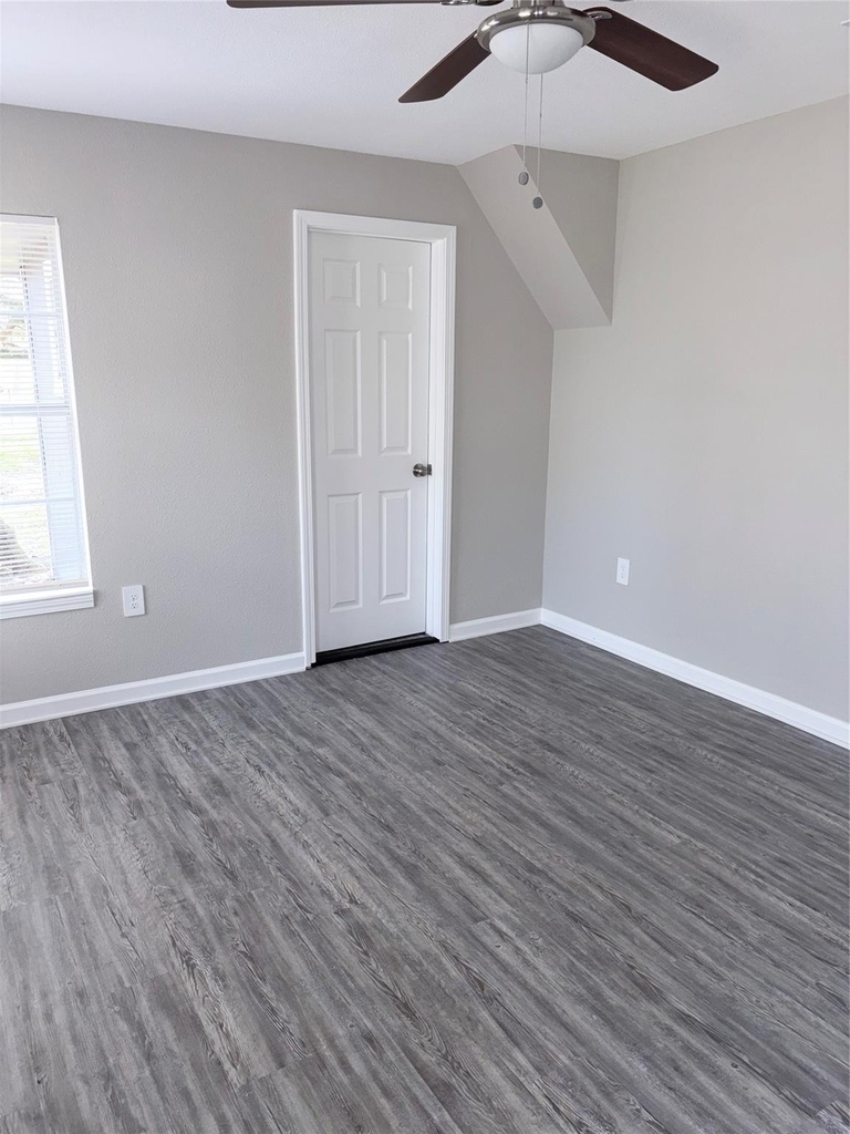 3700 4th Street - Photo 14