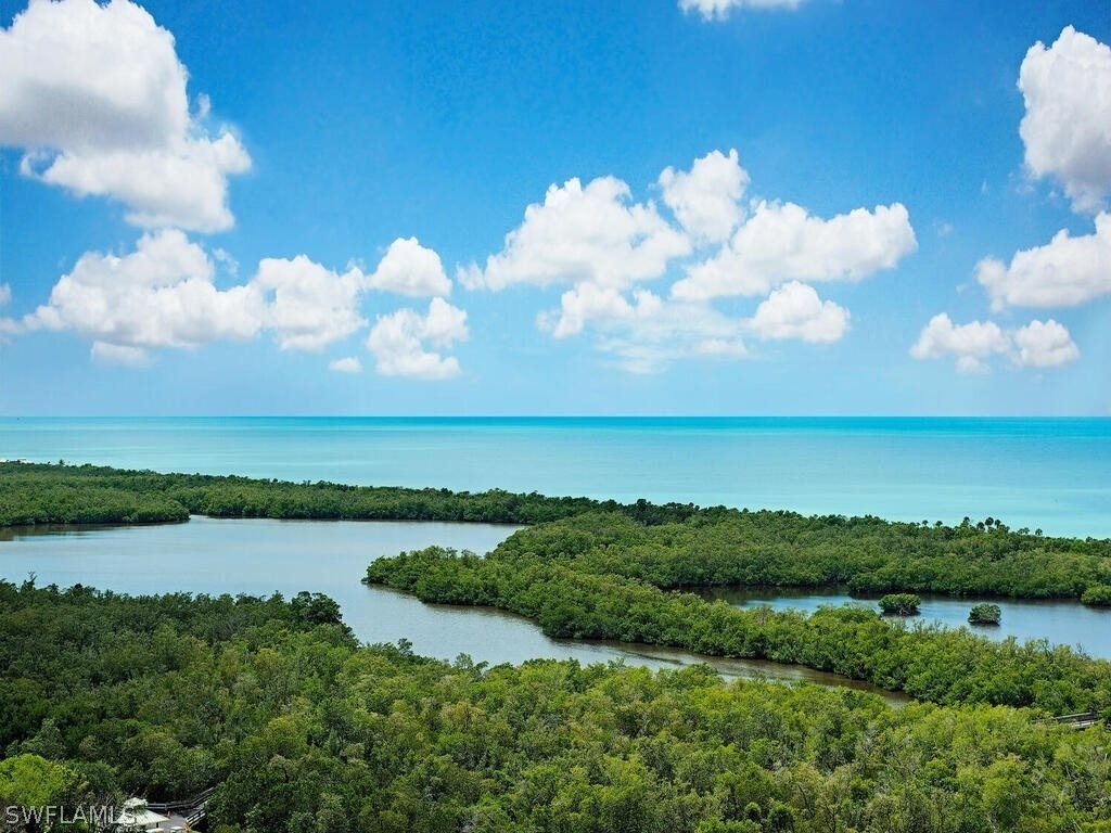 7225 Pelican Bay Boulevard - Photo 1