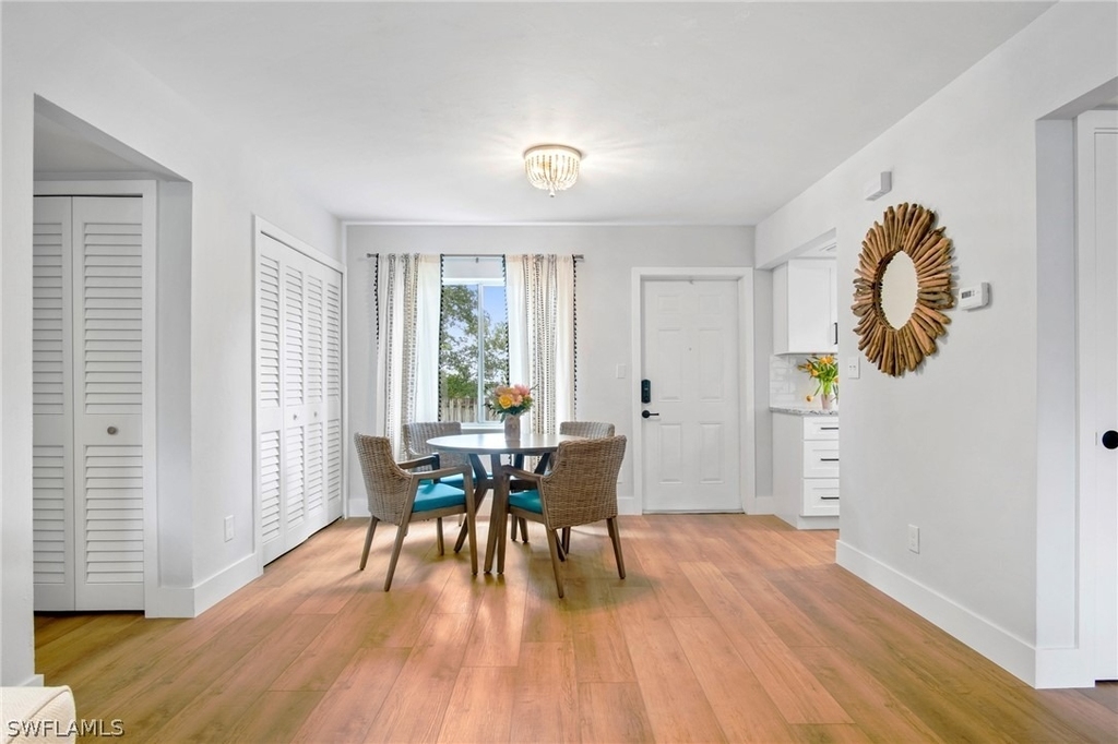 1275 7th Avenue N - Photo 6