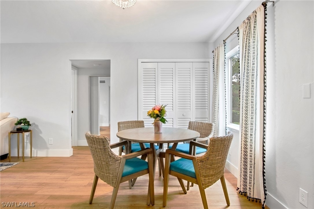 1275 7th Avenue N - Photo 5
