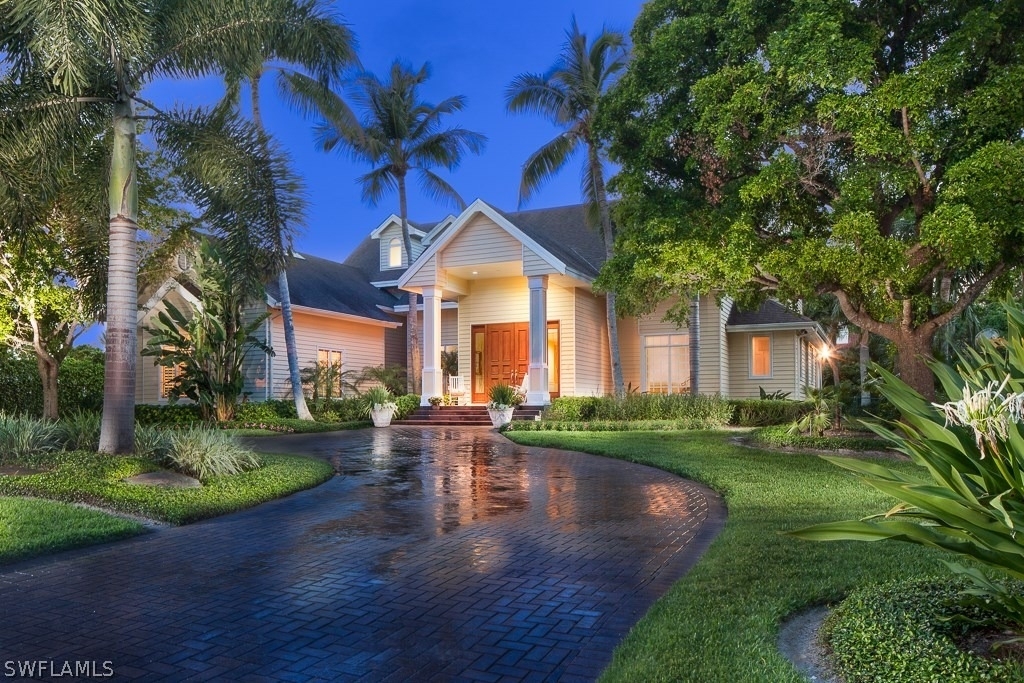 2750 Treasure Lane - Photo 0
