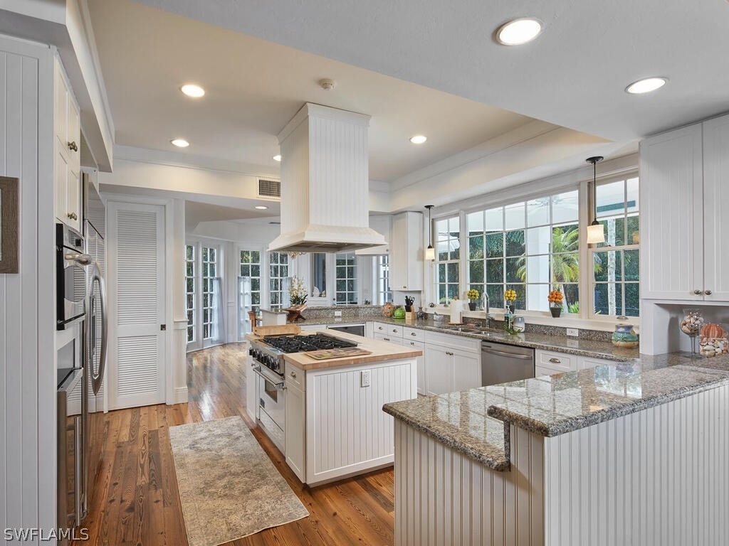 2750 Treasure Lane - Photo 8