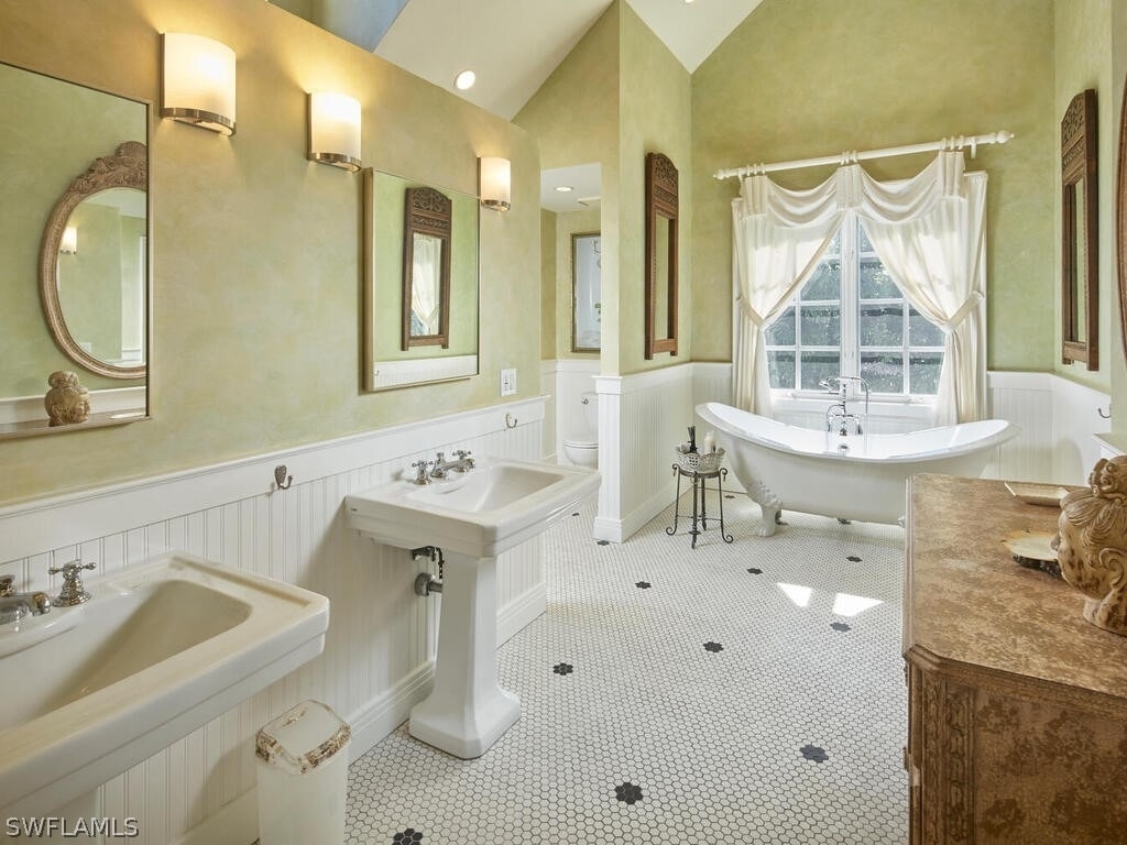 2750 Treasure Lane - Photo 14