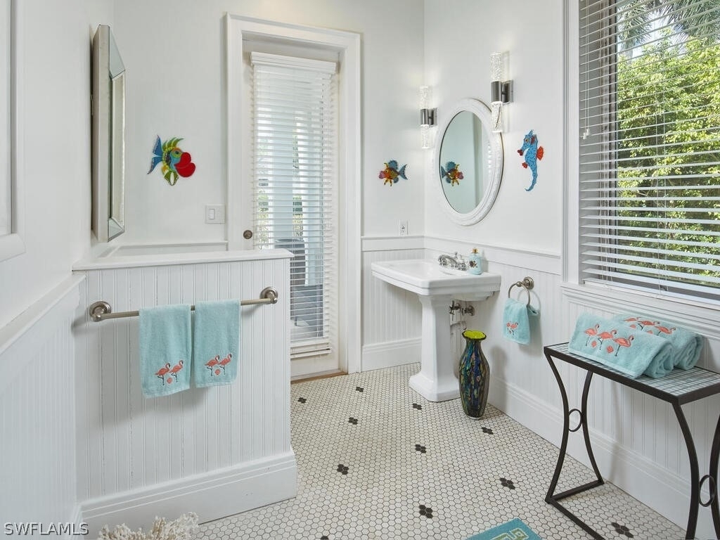 2750 Treasure Lane - Photo 23