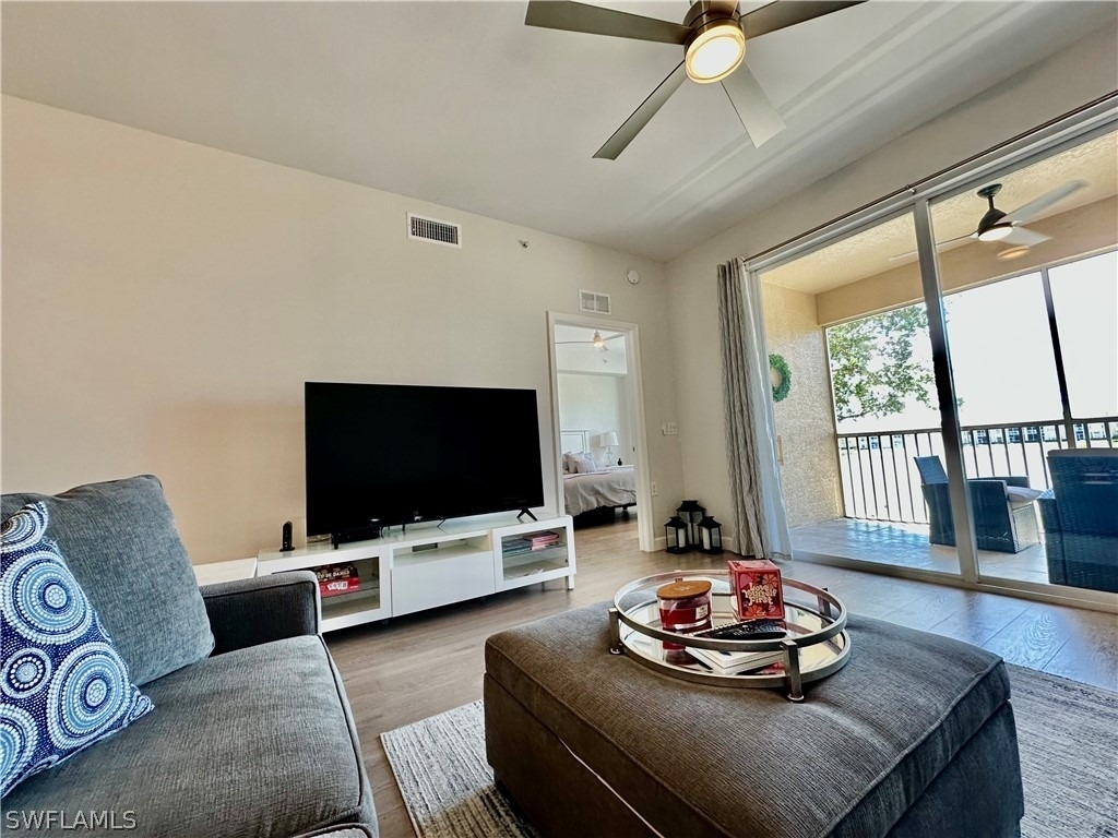 2720 Cypress Trace Circle - Photo 5