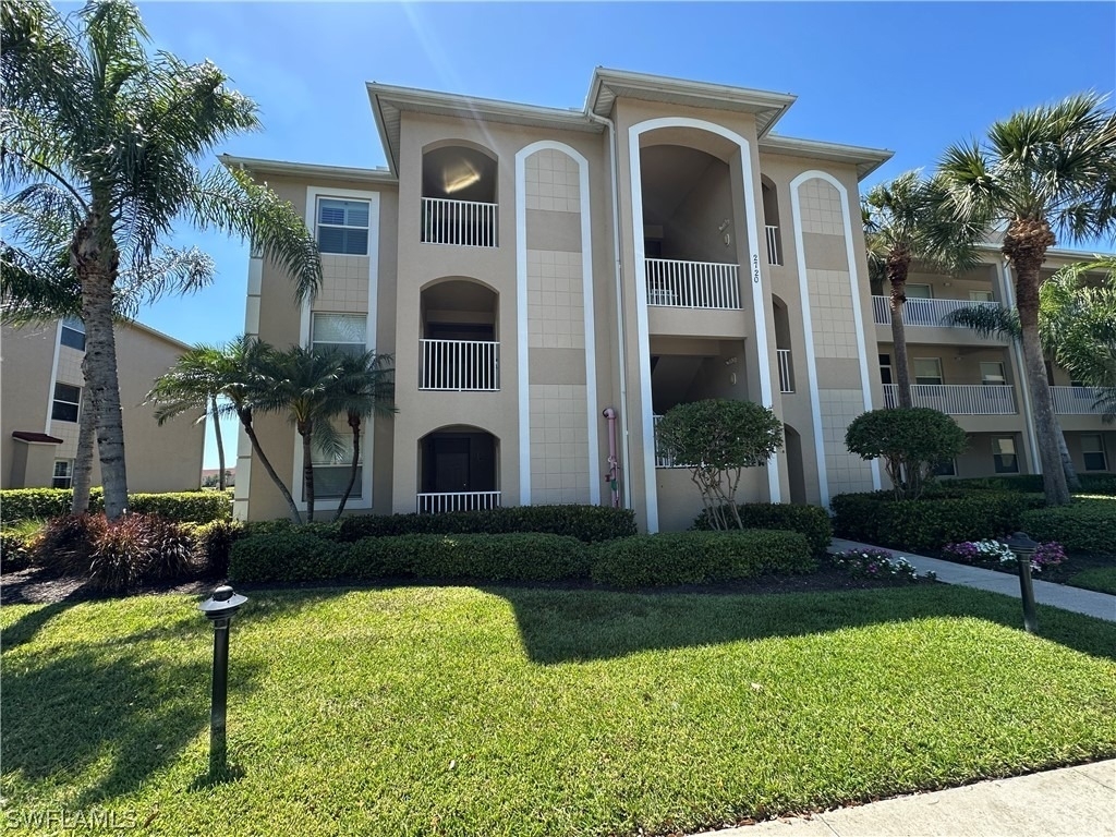2720 Cypress Trace Circle - Photo 1