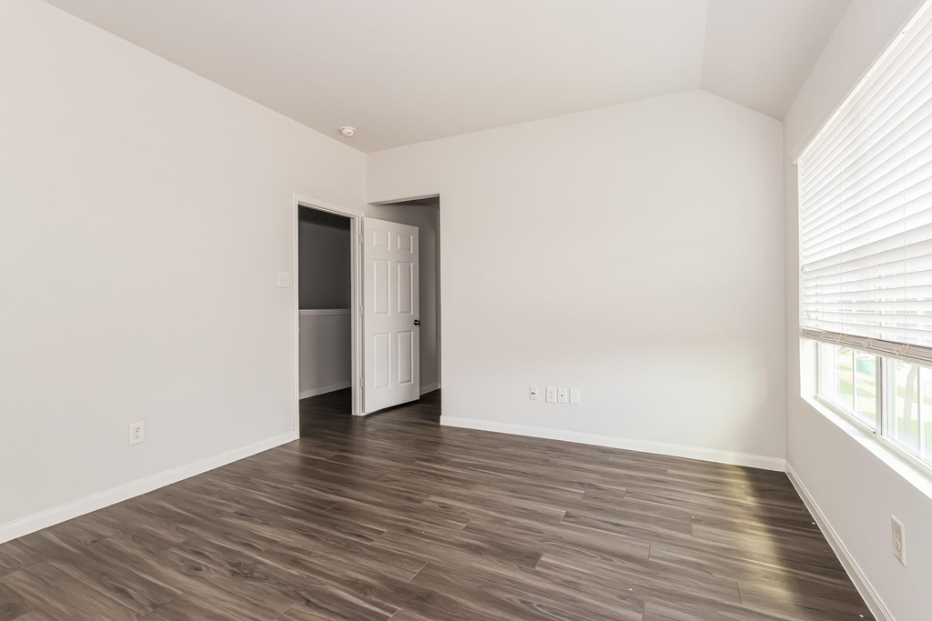 21847 S Werrington Way - Photo 8