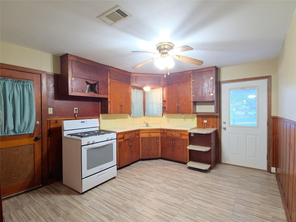 1717 Hawthorne Street - Photo 5