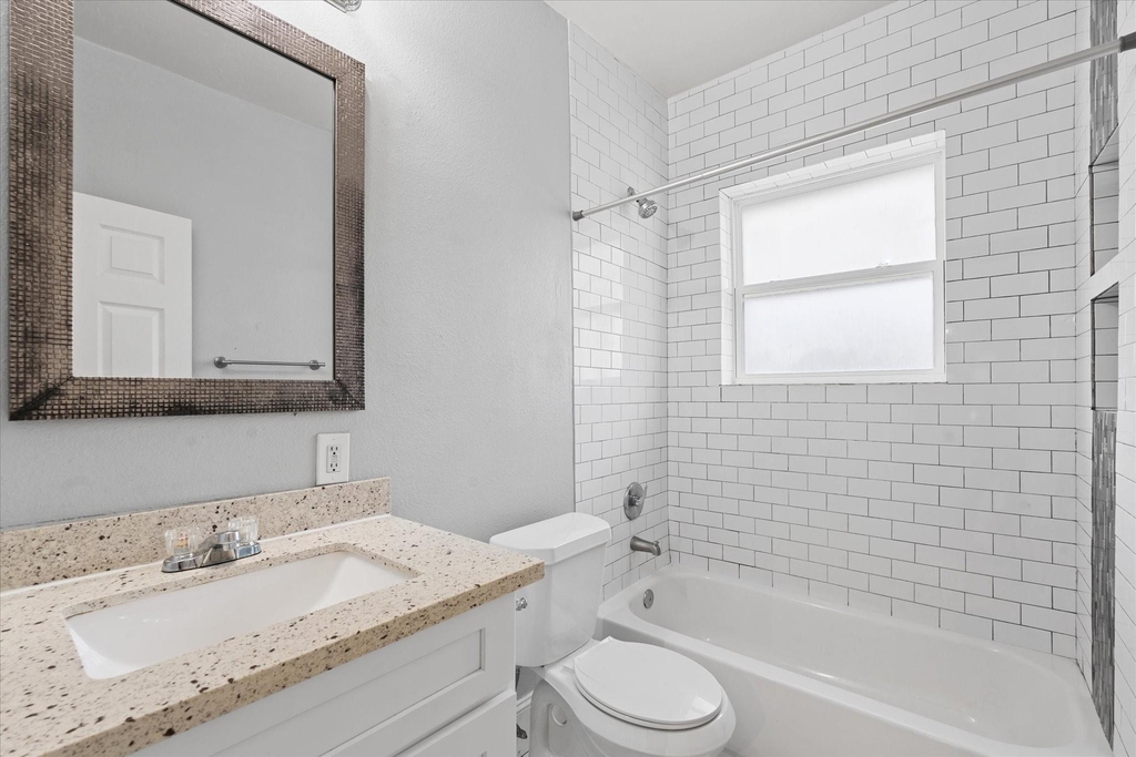 2614 Isabella Street - Photo 7