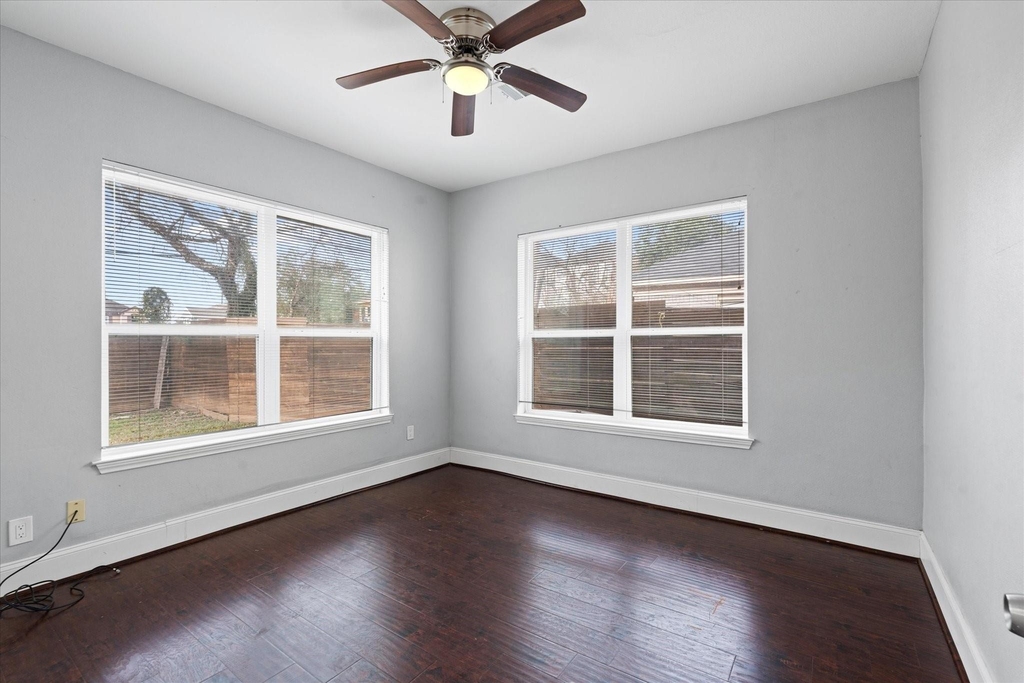 2614 Isabella Street - Photo 6
