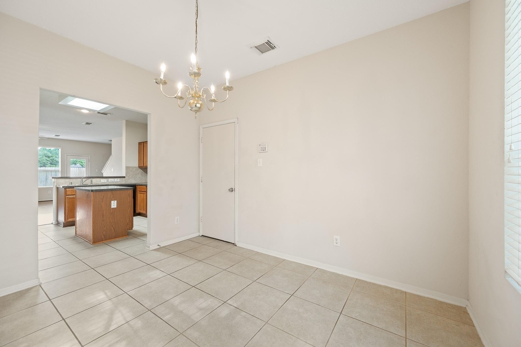 2923 Ridge Scene Way - Photo 9