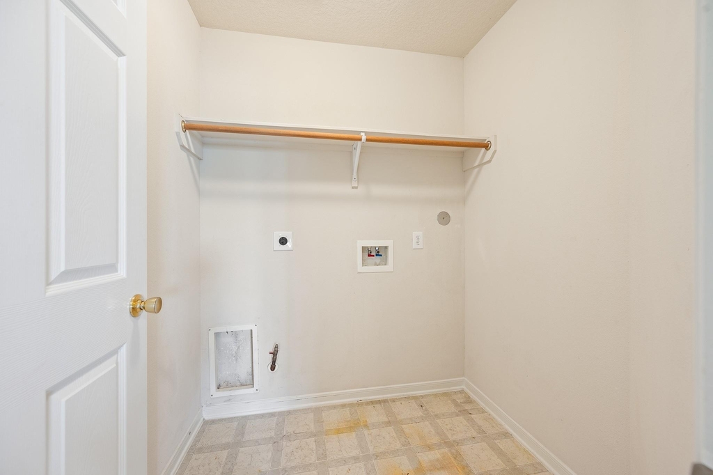 2923 Ridge Scene Way - Photo 30