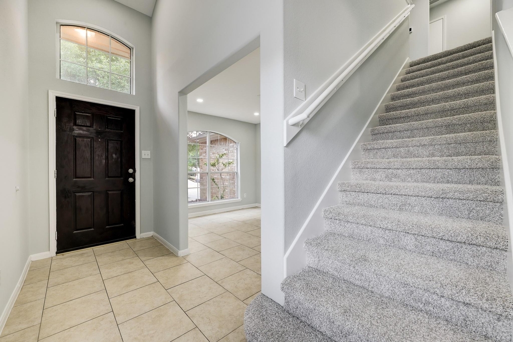 4906 Siros Isle Court - Photo 1