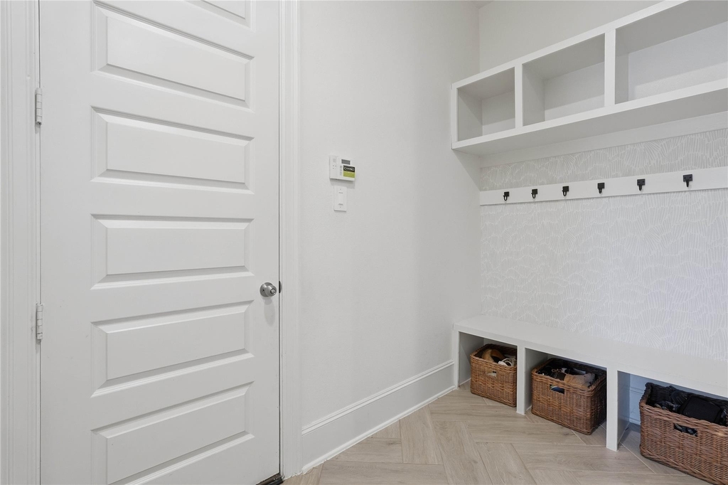 318 Calmato Woods Way - Photo 20
