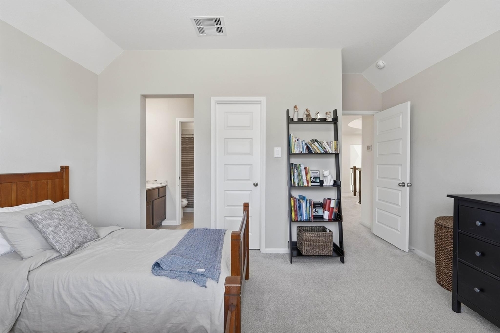 318 Calmato Woods Way - Photo 17
