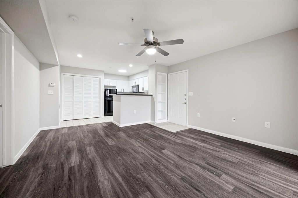 1710 W T C Jester Boulevard - Photo 1