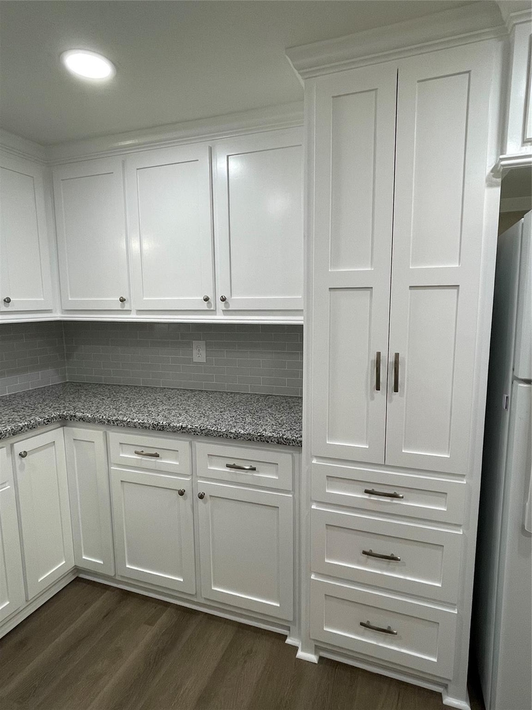 309 Ryan Street - Photo 11