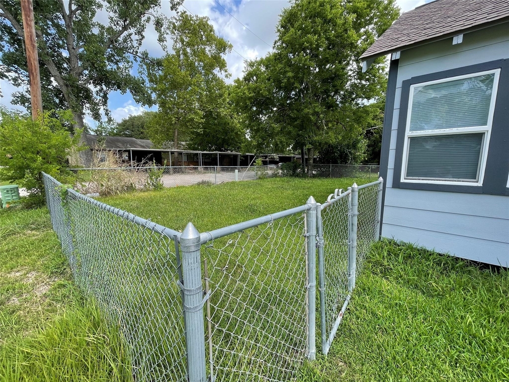 309 Ryan Street - Photo 26