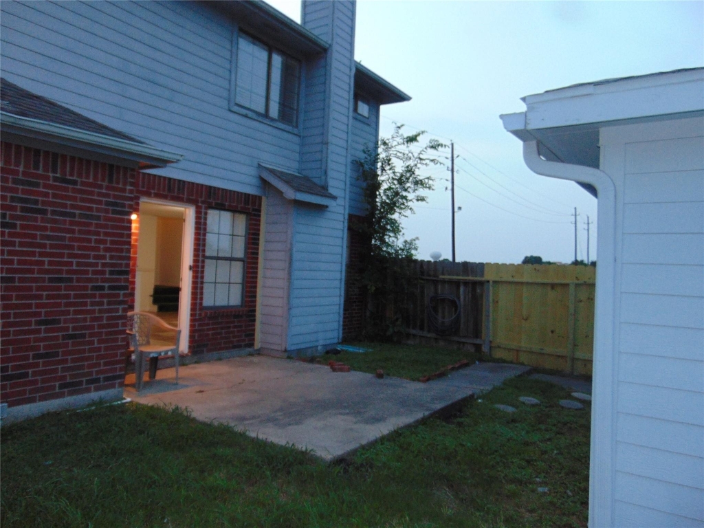 8603 Rustling Leaves Drive - Photo 28