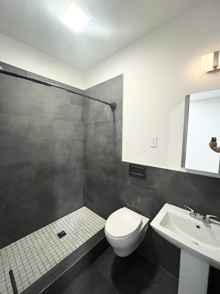 66 Ft Washington Avenue - Photo 3