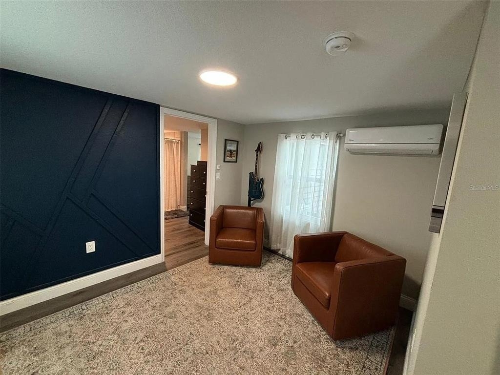 2007 E Henry Avenue - Photo 1