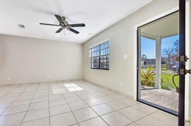 816 E Frierson Avenue - Photo 2