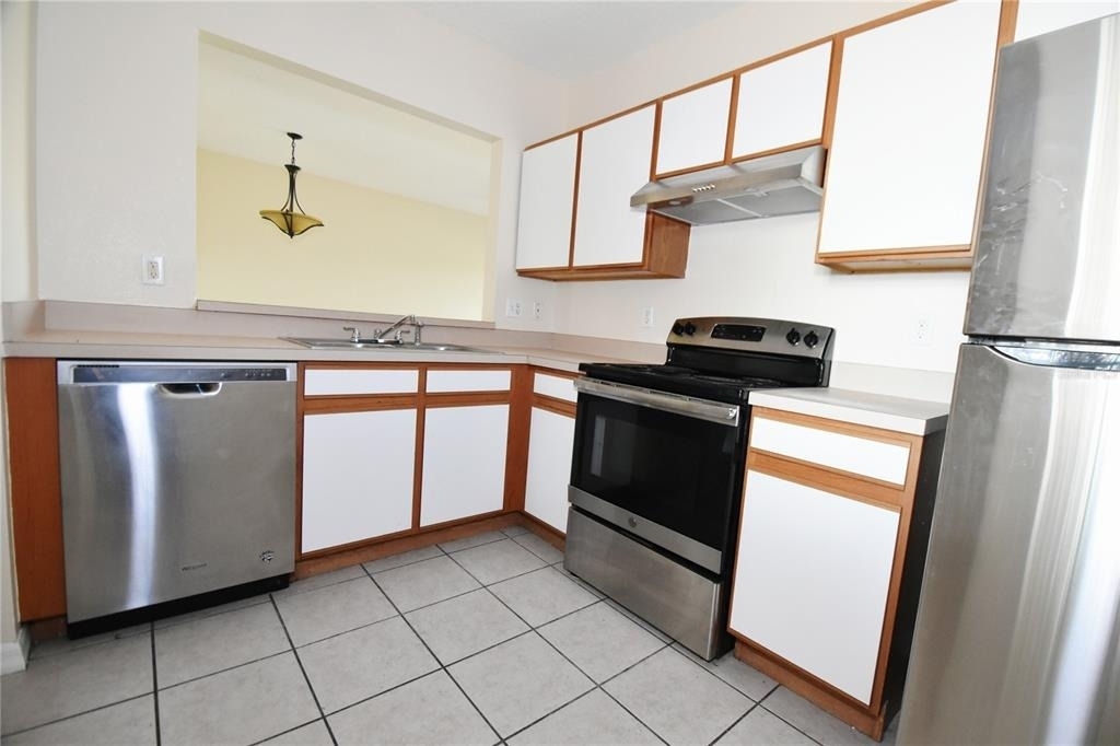 9612 Seadale Court - Photo 5