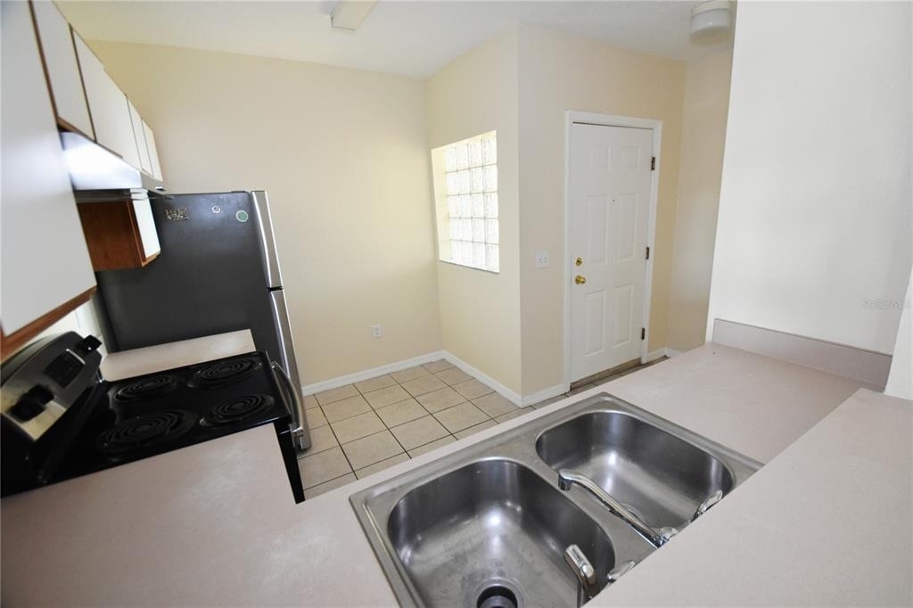 9612 Seadale Court - Photo 8