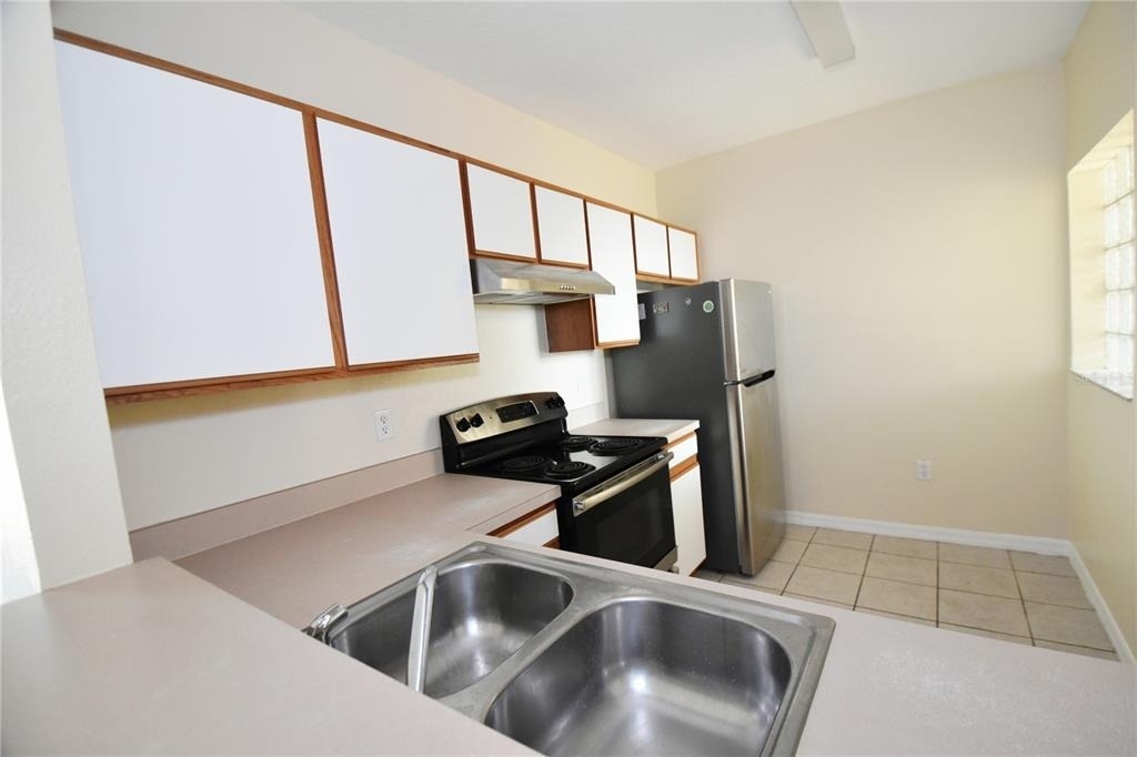 9612 Seadale Court - Photo 7