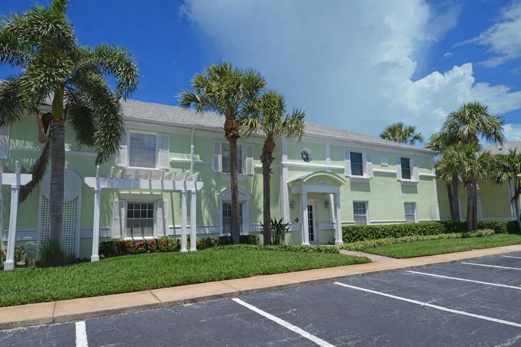 5245 Coquina Key Drive Se - Photo 2
