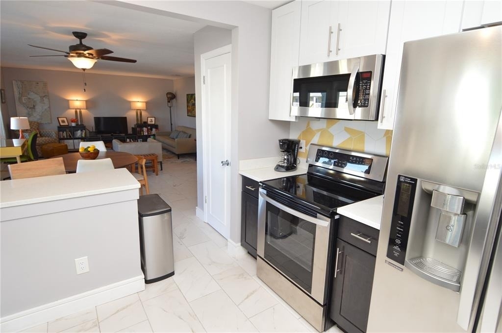 5245 Coquina Key Drive Se - Photo 11