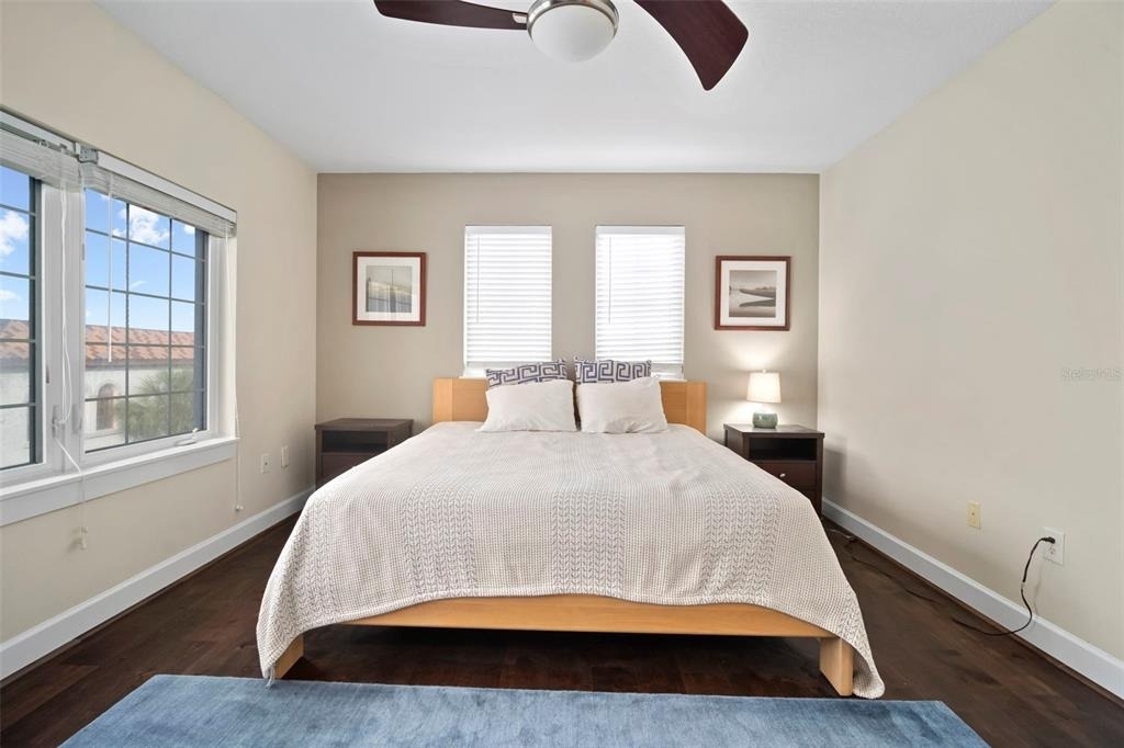 435 S Oregon Avenue - Photo 14