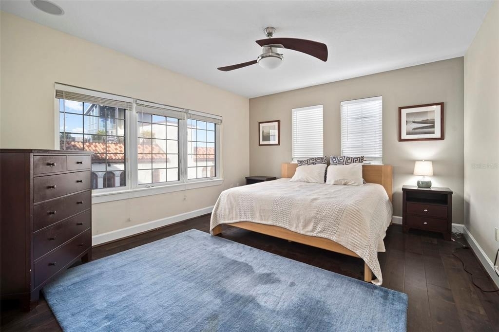 435 S Oregon Avenue - Photo 13