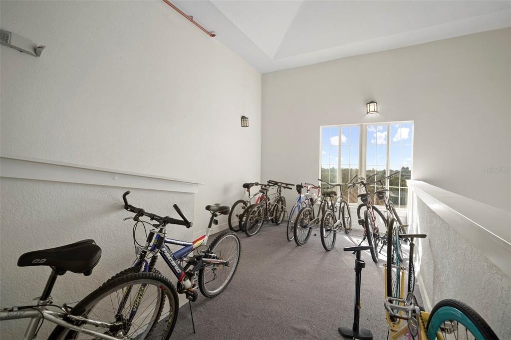 435 S Oregon Avenue - Photo 49