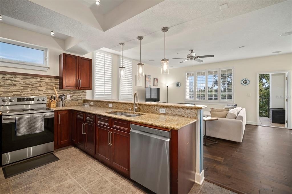 435 S Oregon Avenue - Photo 25