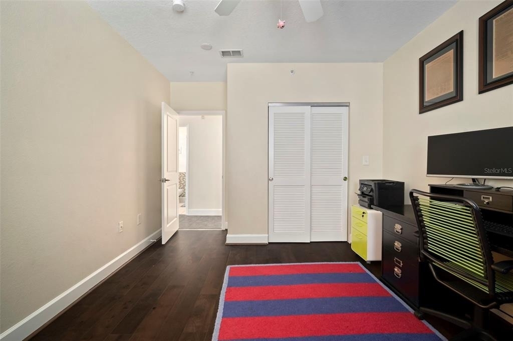 435 S Oregon Avenue - Photo 11