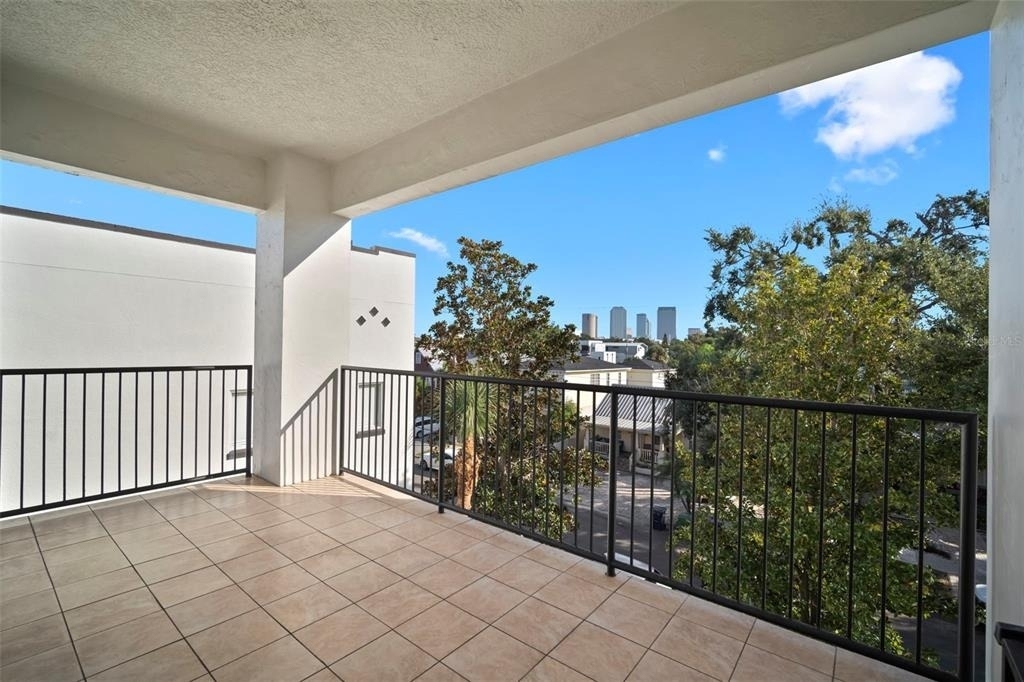 435 S Oregon Avenue - Photo 38