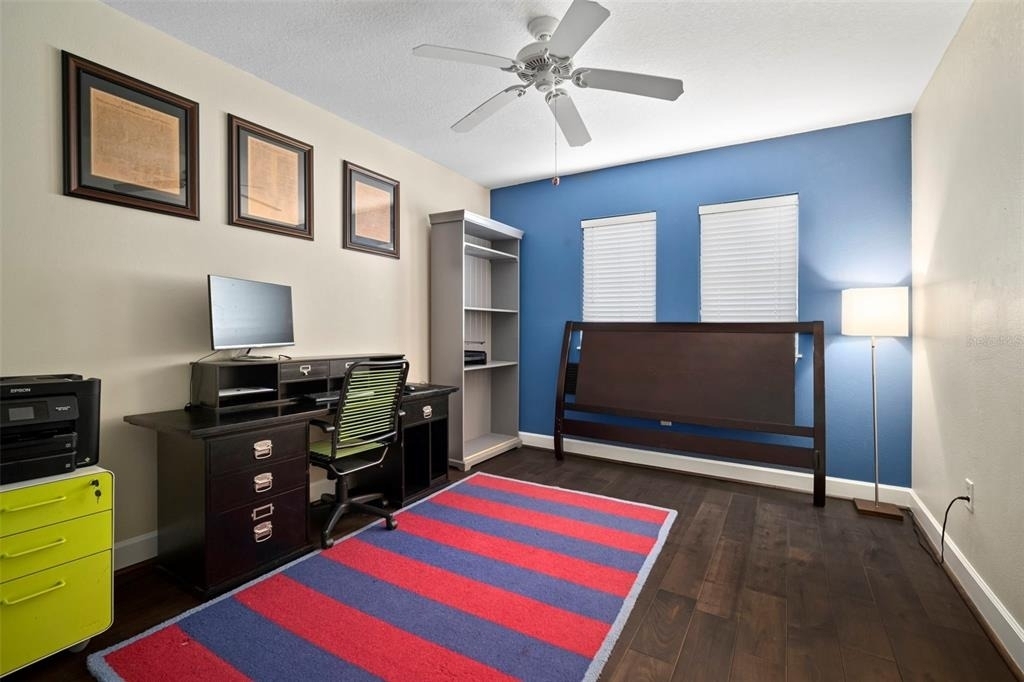 435 S Oregon Avenue - Photo 8