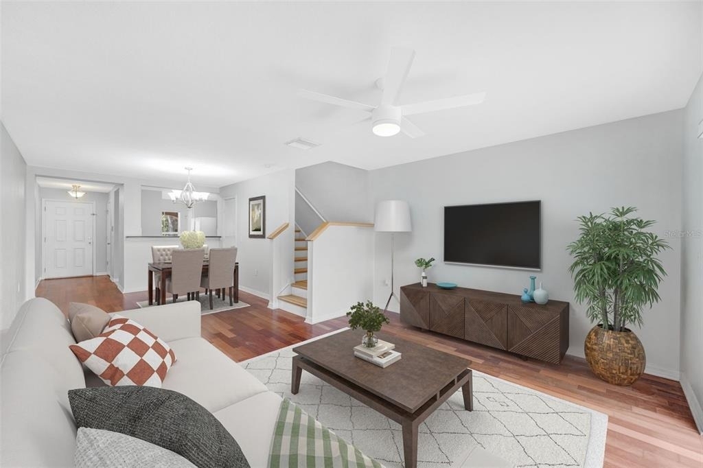 6928 Hawthorne Trace Lane - Photo 1